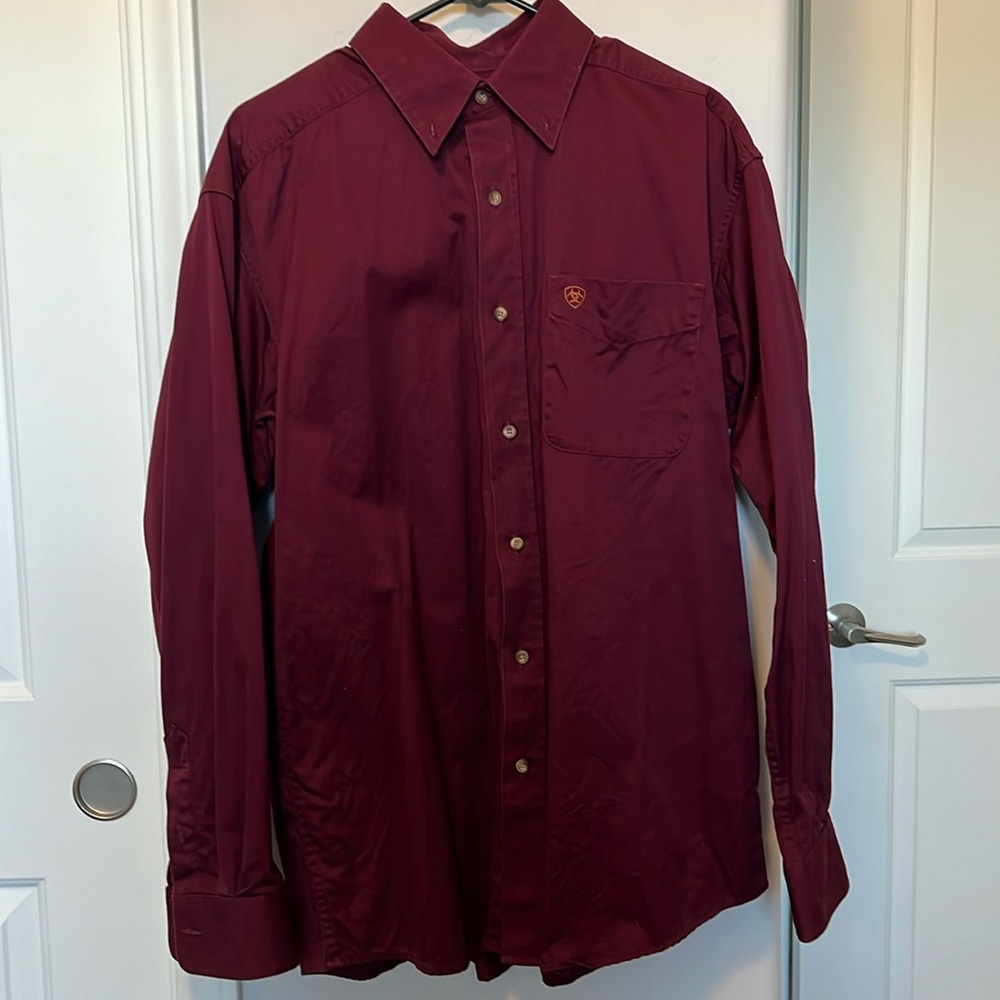 Men’s Maroon Ariat Button Down Shirt